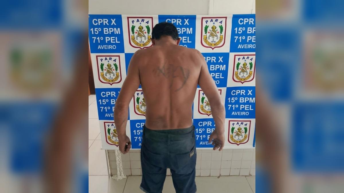 Suspeito detido e apresentado à delegacia após ocorrência em Aveiro.